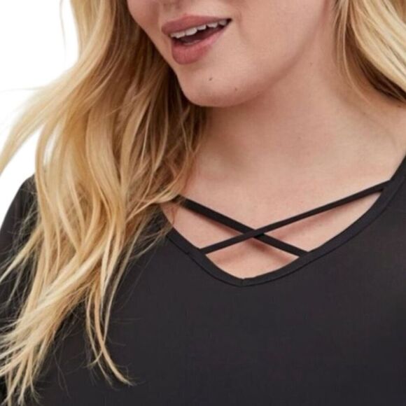 Torrid Performance Active Tech Pink Tank & Black Strappy Tee Lot 2 2XL - Picture 6 of 15